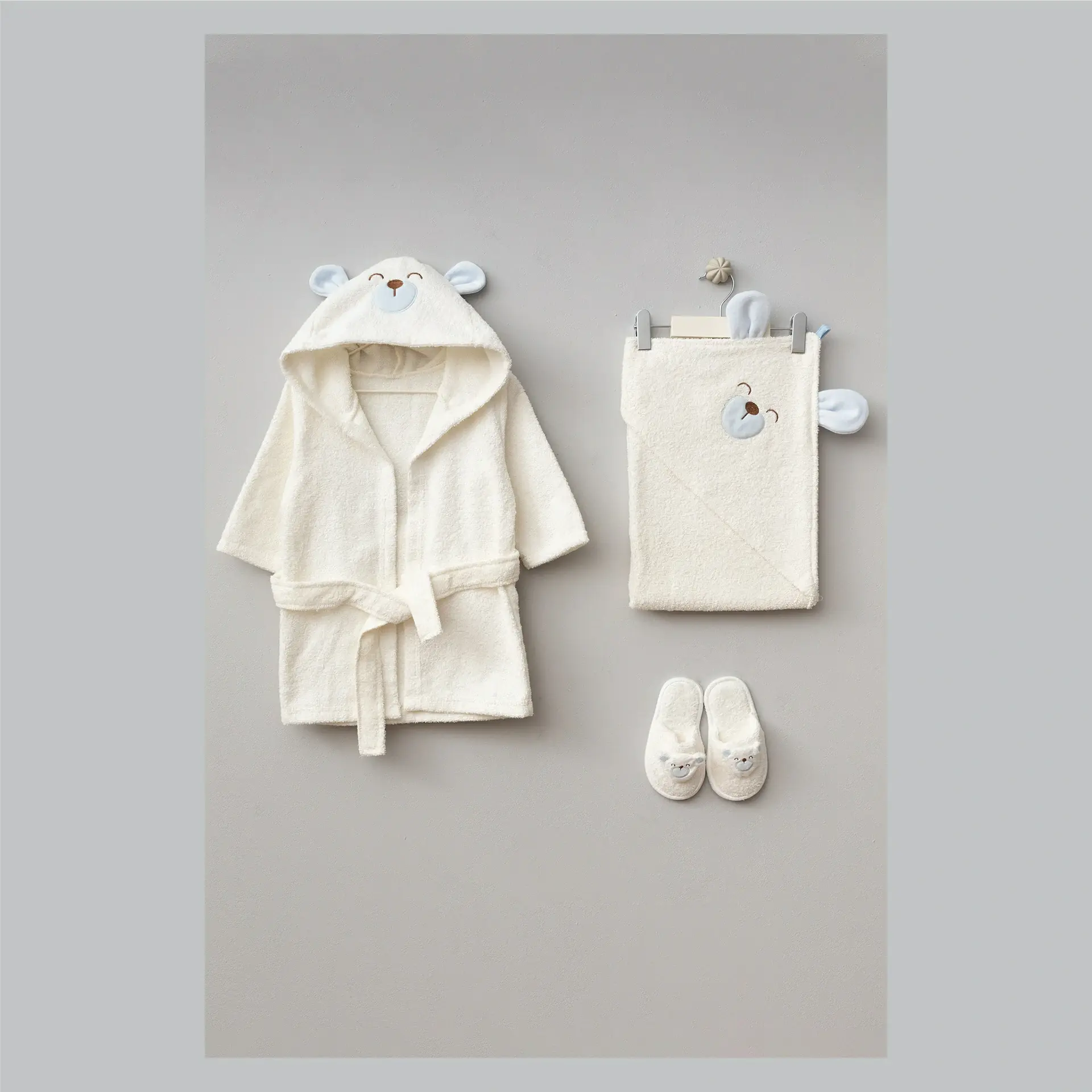 BORNOZ SETİ SEVİMLİ KÖPEK